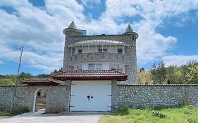 Къща За Гости Замък Никола
